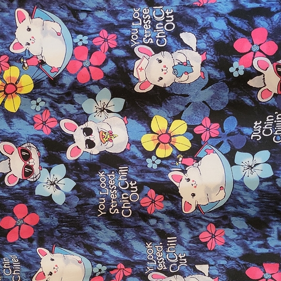 CUTE SCRUBS TOP - Picture 4 of 7